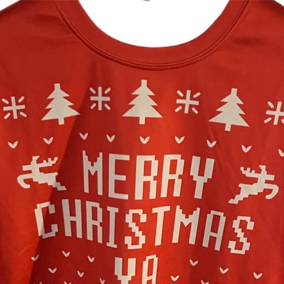 Home Alone Merry Christmas Sweatshirt - Picture 4 of 6